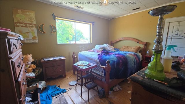 2567 Conner Avenue, Hurricane, WV 25526