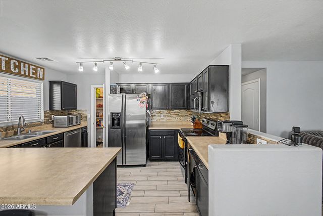 23814 W DESERT BLOOM Street, Buckeye, AZ 85326