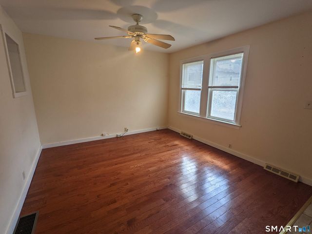 130 North State Street, Ansonia, CT 06401