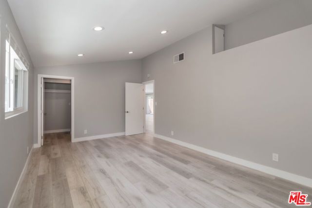 5634 Mason Avenue, Woodland Hills (los Angeles), CA 91367