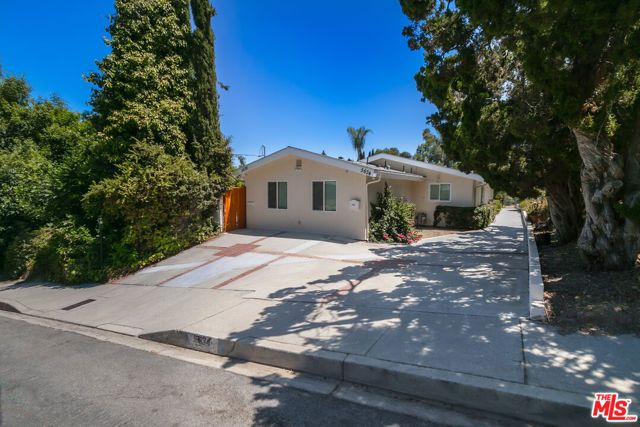 5634 Mason Avenue, Woodland Hills (los Angeles), CA 91367