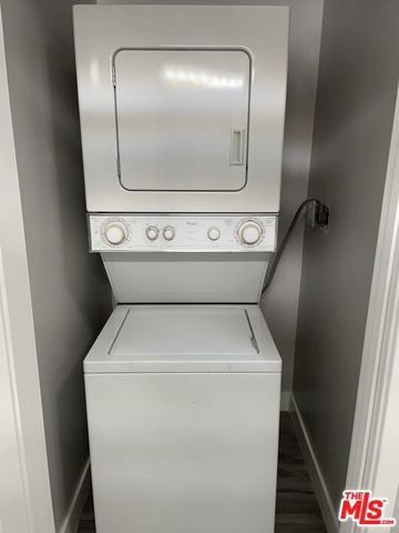 5634 Mason Avenue, Woodland Hills (los Angeles), CA 91367