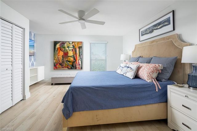 4171 Lakewood BLVD E-25, Naples, FL 34112