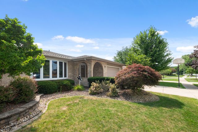 17533 Pecan Lane, Tinley Park, IL 60487