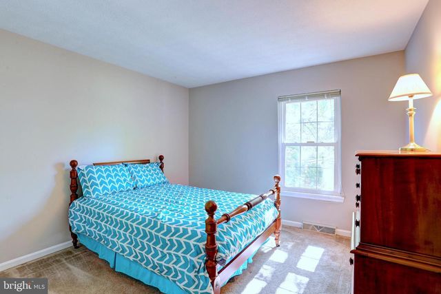2219 FIREWOOD DR, Sykesville, MD 21784