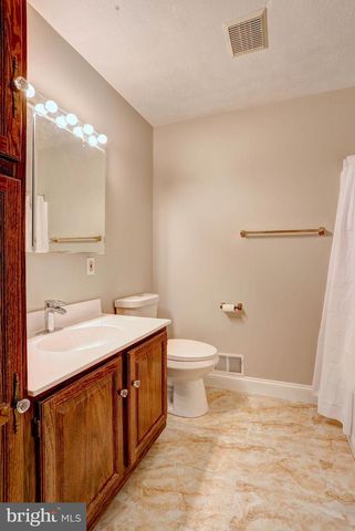 2219 FIREWOOD DR, Sykesville, MD 21784