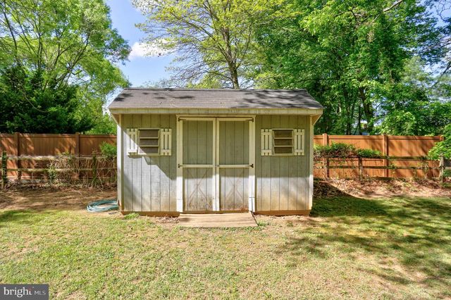 2219 FIREWOOD DR, Sykesville, MD 21784