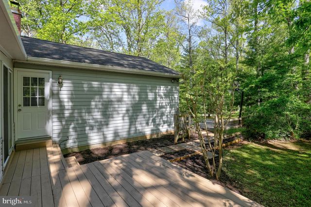 2219 FIREWOOD DR, Sykesville, MD 21784