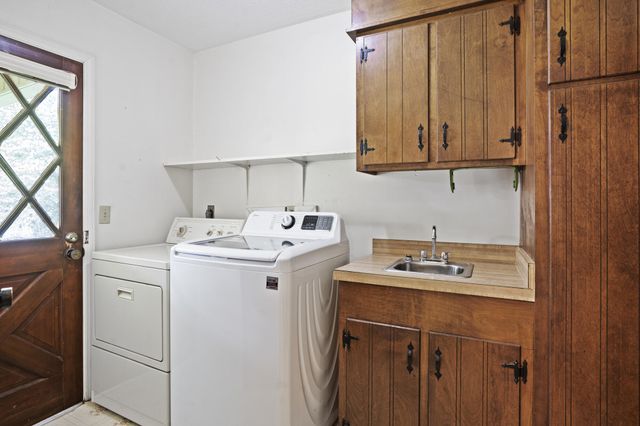 184 Browns Bridge Rd., Purvis, MS 39475