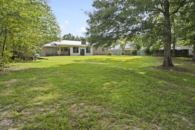 184 Browns Bridge Rd., Purvis, MS 39475