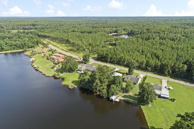 184 Browns Bridge Rd., Purvis, MS 39475