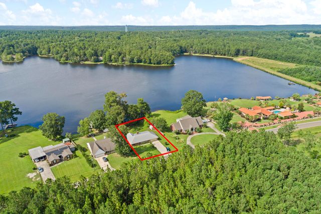 184 Browns Bridge Rd., Purvis, MS 39475