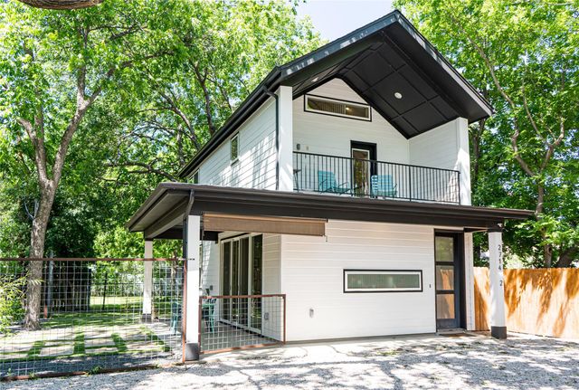 2714 E 3rd ST 2, Austin, TX 78702