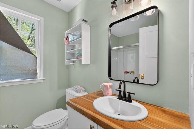 22325 Fairmount Boulevard, Shaker Heights, OH 44118