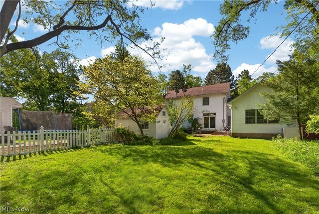 22325 Fairmount Boulevard, Shaker Heights, OH 44118