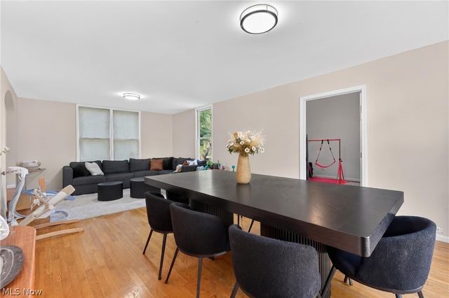 22325 Fairmount Boulevard, Shaker Heights, OH 44118