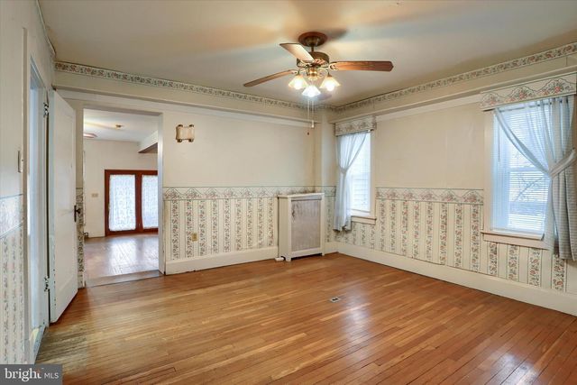 301 SWAN ST, Harrisburg, PA 17111