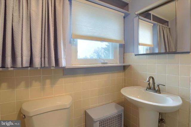 301 SWAN ST, Harrisburg, PA 17111