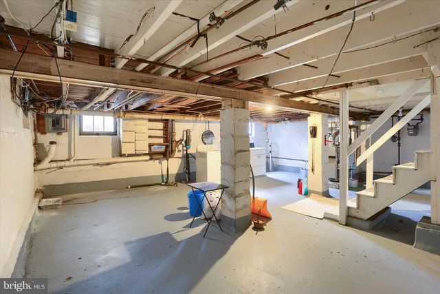 301 SWAN ST, Harrisburg, PA 17111