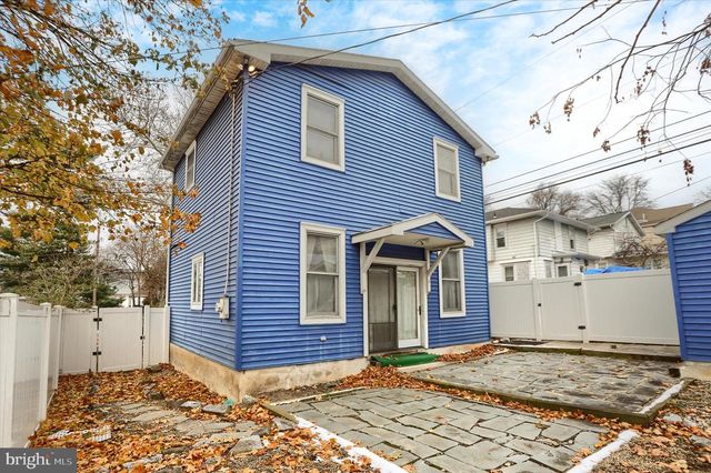 301 SWAN ST, Harrisburg, PA 17111