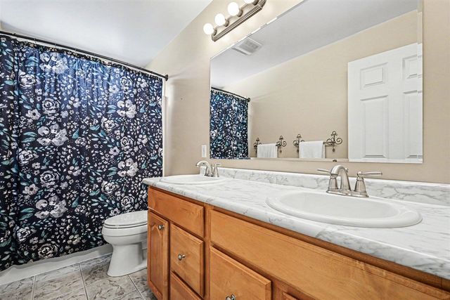 4463 Grand Ridge Drive, Wyoming, MI 49418