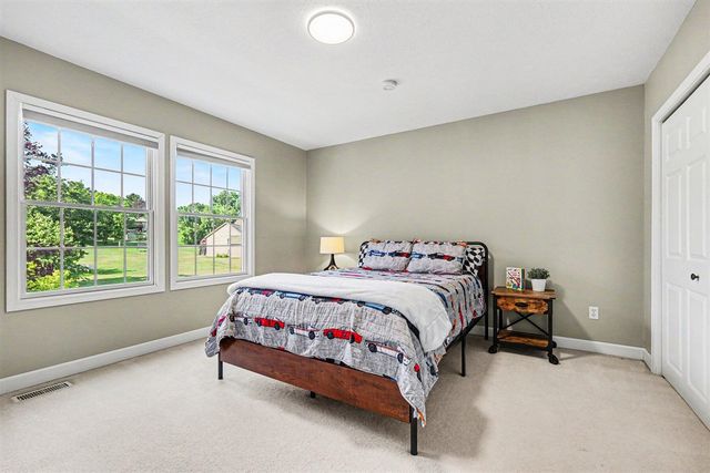 4463 Grand Ridge Drive, Wyoming, MI 49418