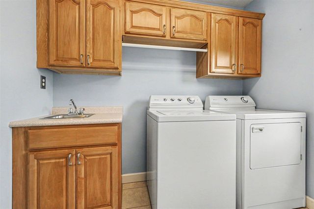 4463 Grand Ridge Drive, Wyoming, MI 49418