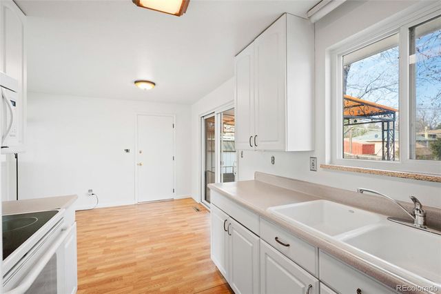 771 Xenon Street, Lakewood, CO 80401