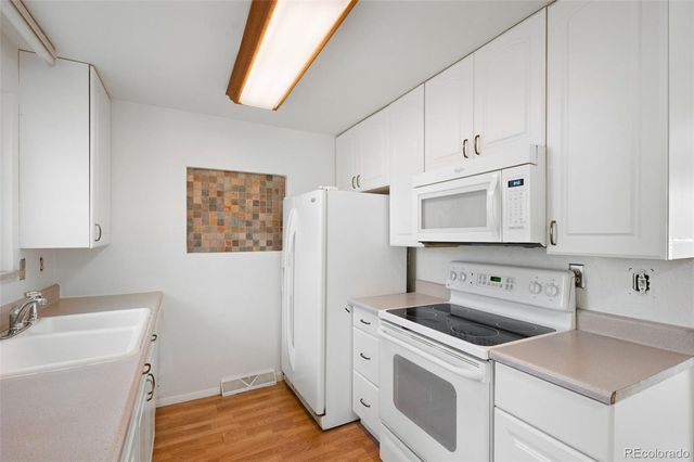 771 Xenon Street, Lakewood, CO 80401