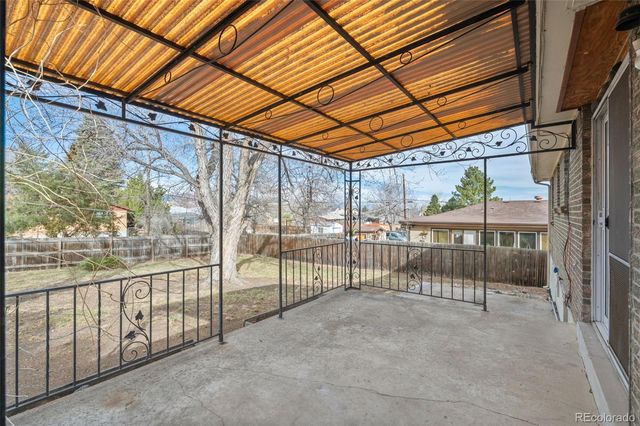 771 Xenon Street, Lakewood, CO 80401