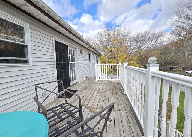 199 Connetquot Avenue, East Islip, NY 11730