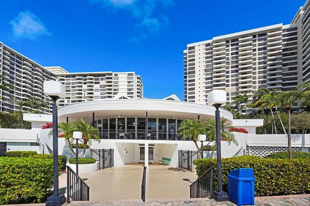 2500 Parkview Dr 2319, Hallandale Beach, FL 33009