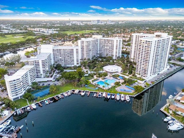 2500 Parkview Dr 2319, Hallandale Beach, FL 33009