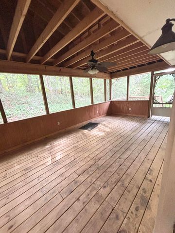 7342 Valley Lane, Hixson, TN 37343