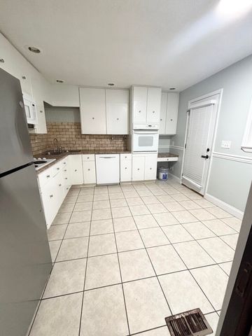 7342 Valley Lane, Hixson, TN 37343