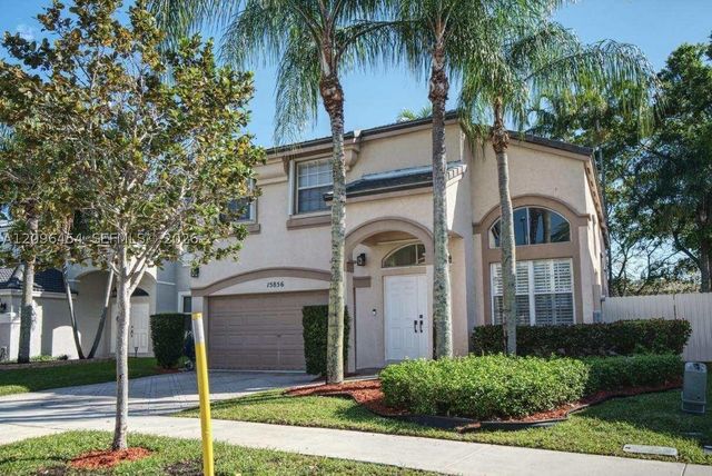 15856 NW 12th Ct, Pembroke Pines, FL 33028