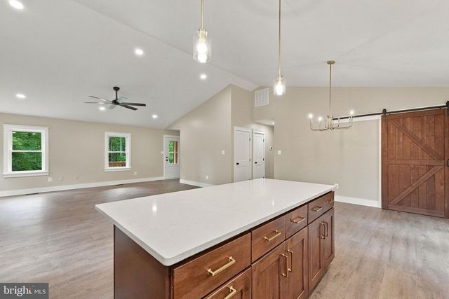 1375 ROSE LN, Amissville, VA 20106