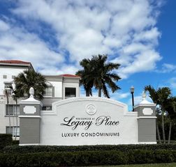 11019 Legacy Lane 305, Palm Beach Gardens, FL 33410