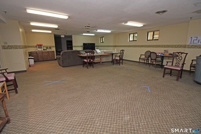 45 Highland Street APT 108, West Hartford, CT 06119