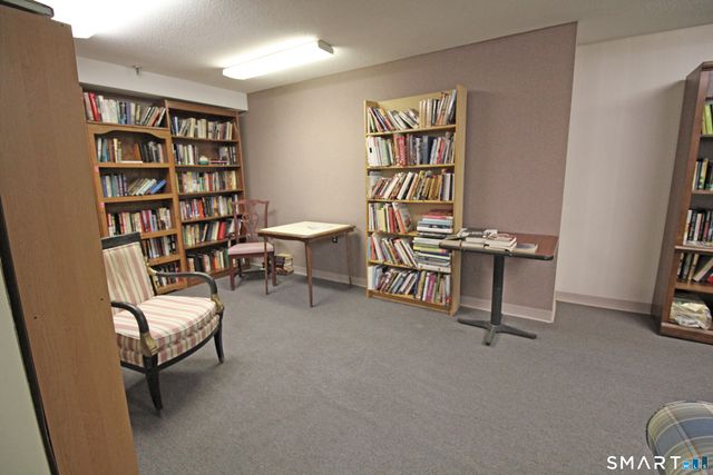 45 Highland Street APT 108, West Hartford, CT 06119