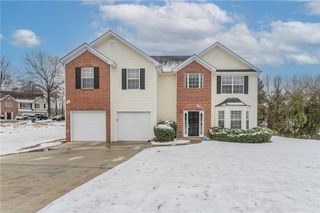 3870 Golfe Links Drive, Snellville, GA 30039