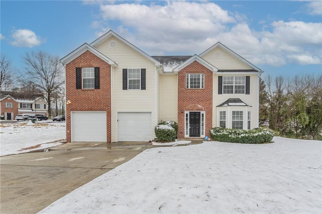 3870 Golfe Links Drive, Snellville, GA 30039