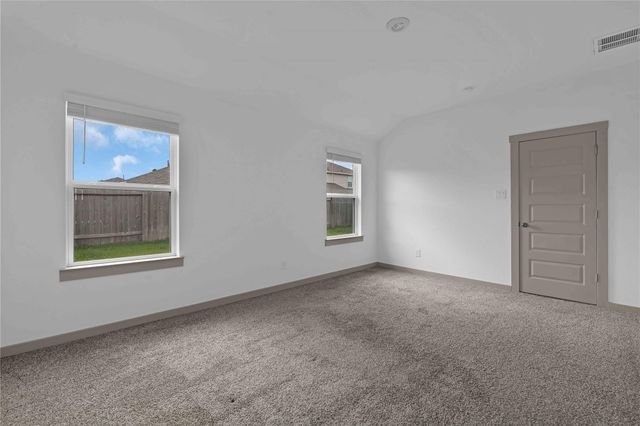 410 Turtle Oak Lane, Baytown, TX 77523