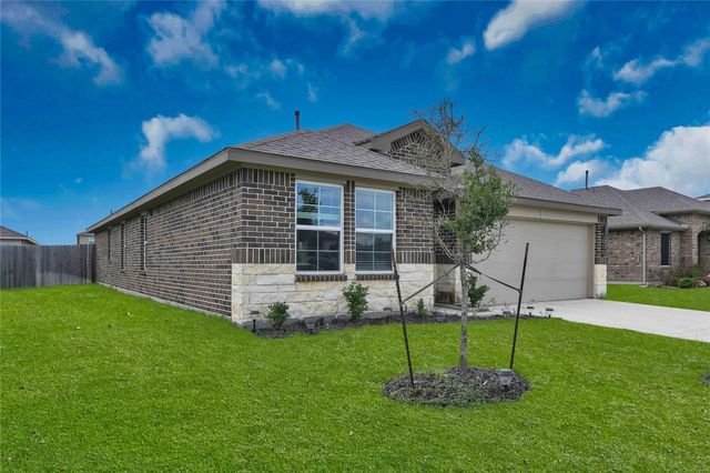 410 Turtle Oak Lane, Baytown, TX 77523