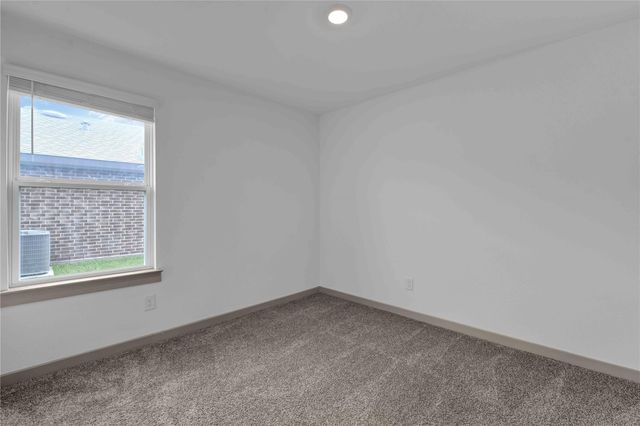 410 Turtle Oak Lane, Baytown, TX 77523