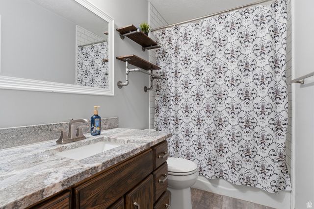 46 N COUNTRY LN, Fruit Heights, UT 84037