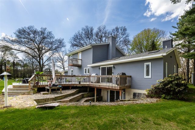 26641 60th Avenue, Mattawan, MI 49071