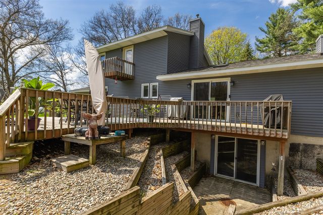 26641 60th Avenue, Mattawan, MI 49071