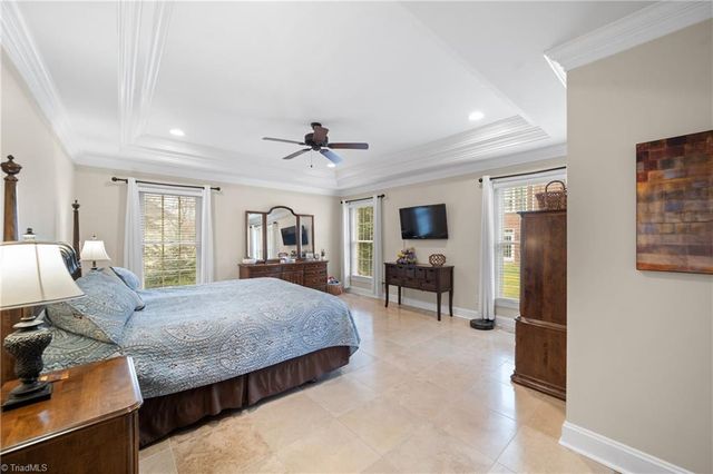 389 N Hiddenbrooke Drive, Advance, NC 27006