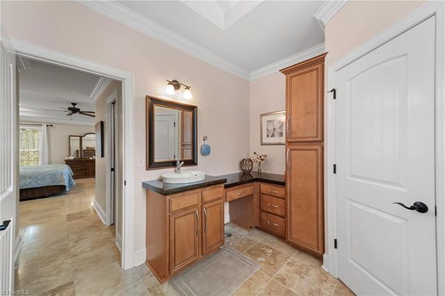 389 N Hiddenbrooke Drive, Advance, NC 27006